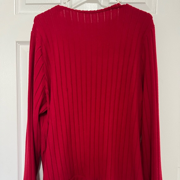 Red V-Neck Ribbed Sweater - Picture 2 of 2